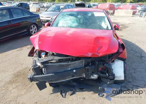 2024 Kia Forte Lxs z USA, uszkodzony, nr VIN 3KPF24AD5RE777470